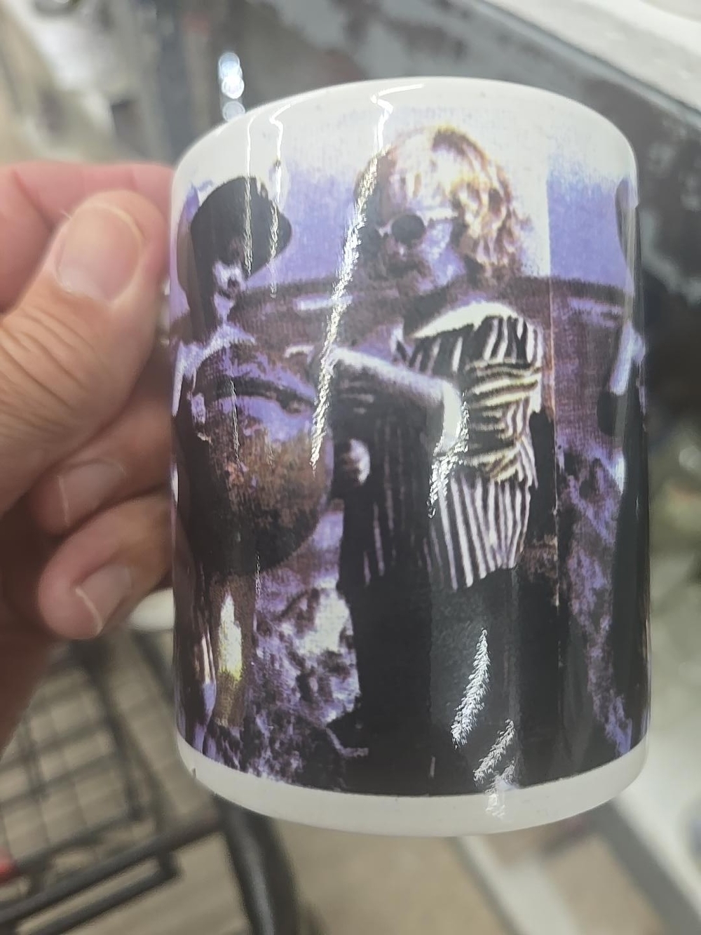 Unknown Brand Purple Ceramic Decorative Mug with Monochrome Artwork
